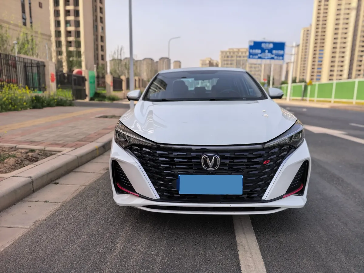 2023 ChangAn Eado 1.4T 160HP L4 7DCT,autocango,china used car exporter,china ev exporter,chinese used car exporter,chinese used ev exporter