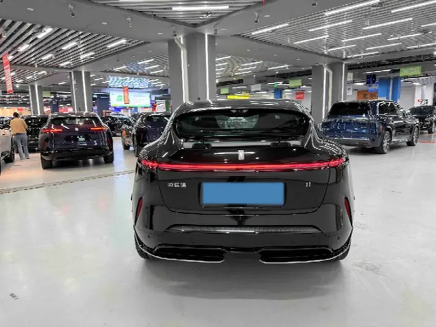 2025 Avatr 11 BEV,autocango,china used car exporter,china ev exporter,chinese used car exporter,chinese used ev exporter