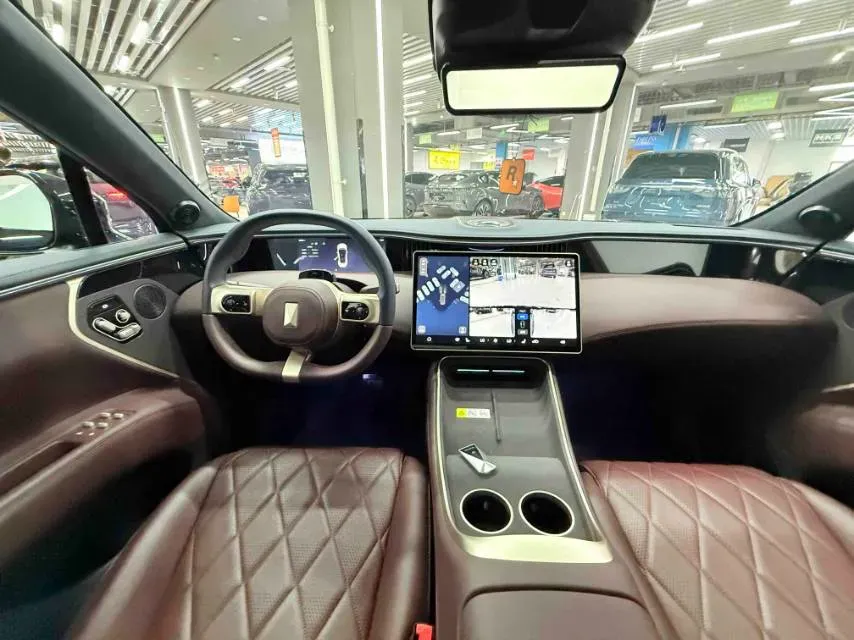 2025 Avatr 11 BEV,autocango,china used car exporter,china ev exporter,chinese used car exporter,chinese used ev exporter