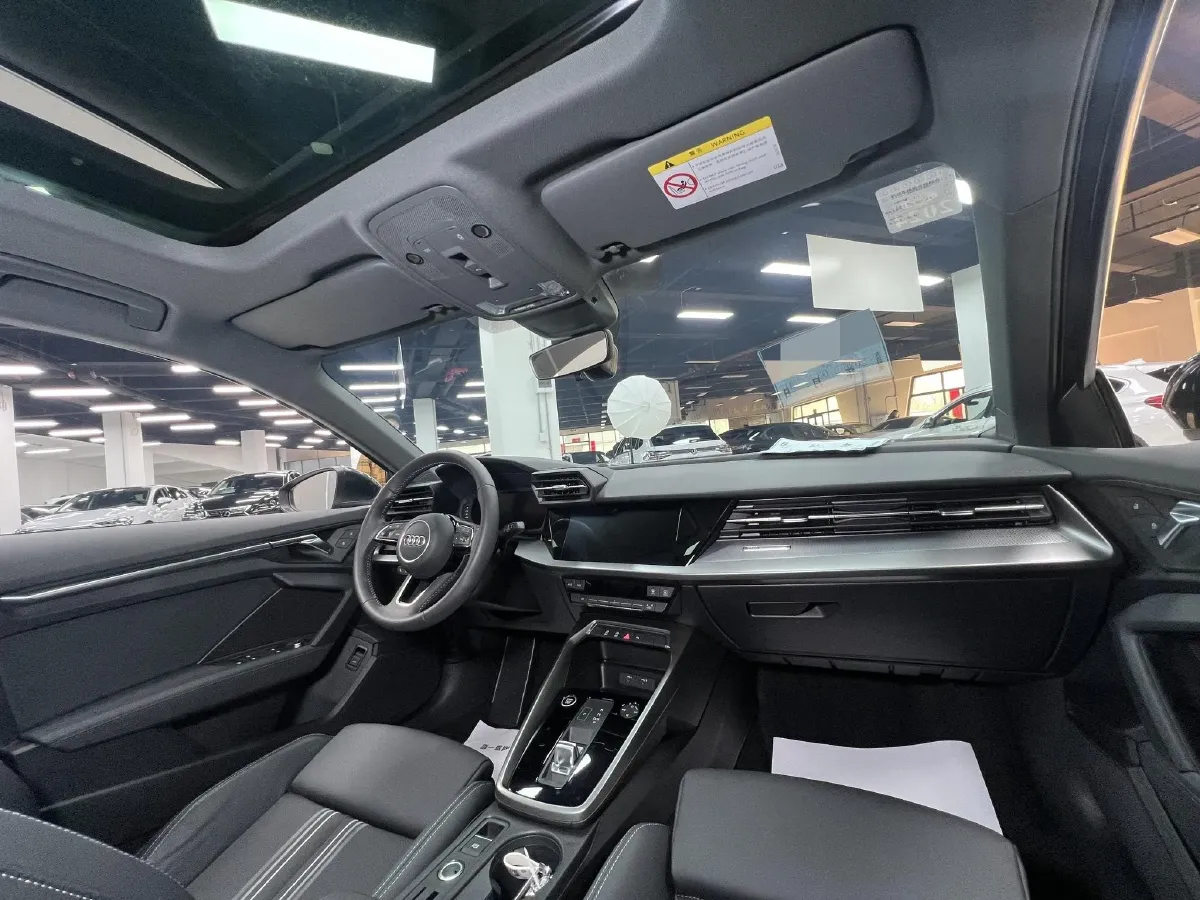 2022 Audi A3 1.4T 150HP L4 7DCT,autocango,china used car exporter,china ev exporter,chinese used car exporter,chinese used ev exporter