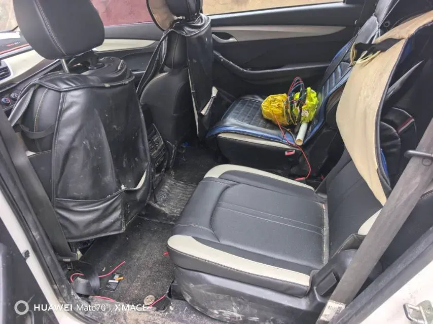 2019 BaoJun 360 1.5L 105HP L4 6MT,autocango,china used car exporter,china ev exporter,chinese used car exporter,chinese used ev exporter