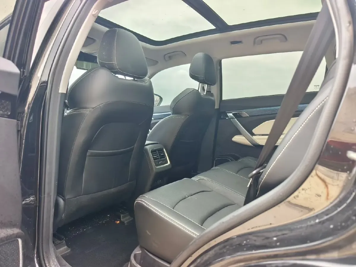 2022 Geely Azkarra 1.8T 184HP L4 7DCT,autocango,china used car exporter,china ev exporter,chinese used car exporter,chinese used ev exporter