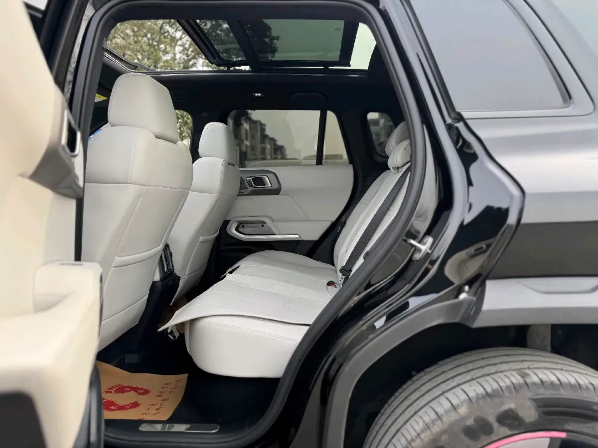 2025 FangChengBao Tai 3 BEV,autocango,china used car exporter,china ev exporter,chinese used car exporter,chinese used ev exporter