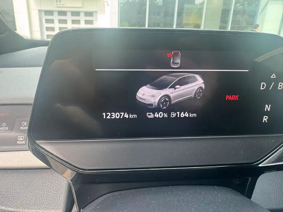 2022 Volkswagen ID.3 BEV 57.3KWH,autocango,china used car exporter,china ev exporter,chinese used car exporter,chinese used ev exporter