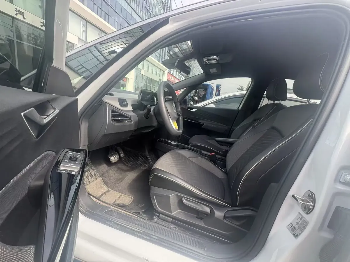 2022 Volkswagen ID.3 BEV 57.3KWH,autocango,china used car exporter,china ev exporter,chinese used car exporter,chinese used ev exporter