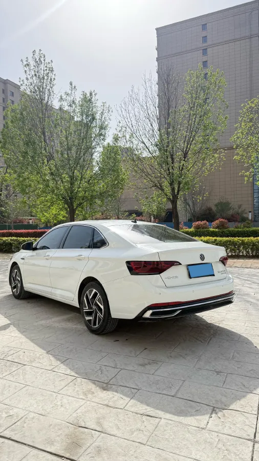 2024 Volkswagen Sagitar 1.5T 160HP L4 7DCT,autocango,china used car exporter,china ev exporter,chinese used car exporter,chinese used ev exporter