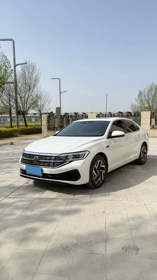 2024 Volkswagen Sagitar 1.5T 160HP L4 7DCT,autocango,china used car exporter,china ev exporter,chinese used car exporter,chinese used ev exporter