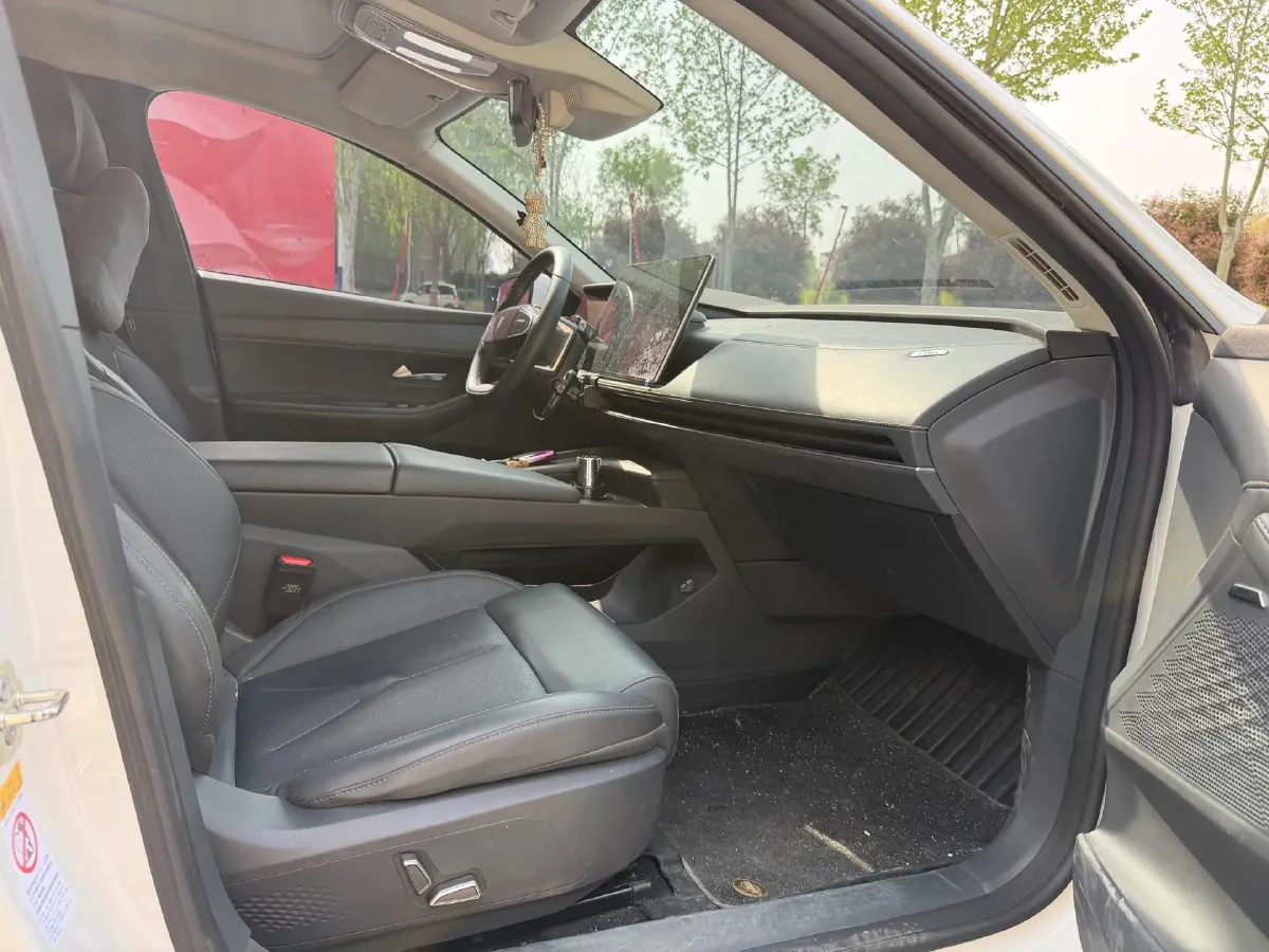 2022 Mazda 3 Axela 2.0L 158HP L4 6AT,autocango,china used car exporter,china ev exporter,chinese used car exporter,chinese used ev exporter