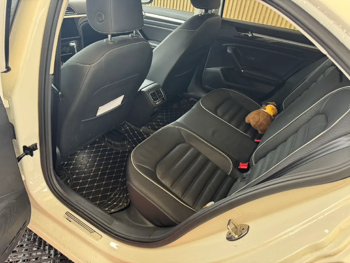 2019 Volkswagen Tayron 2.0T 186HP L4 7DCT,autocango,china used car exporter,china ev exporter,chinese used car exporter,chinese used ev exporter