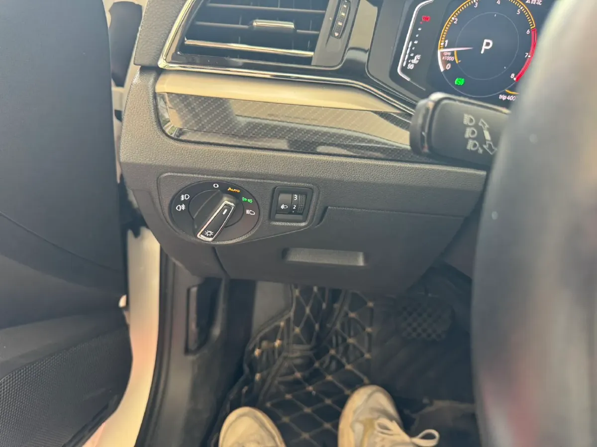 2019 Volkswagen Tayron 2.0T 186HP L4 7DCT,autocango,china used car exporter,china ev exporter,chinese used car exporter,chinese used ev exporter