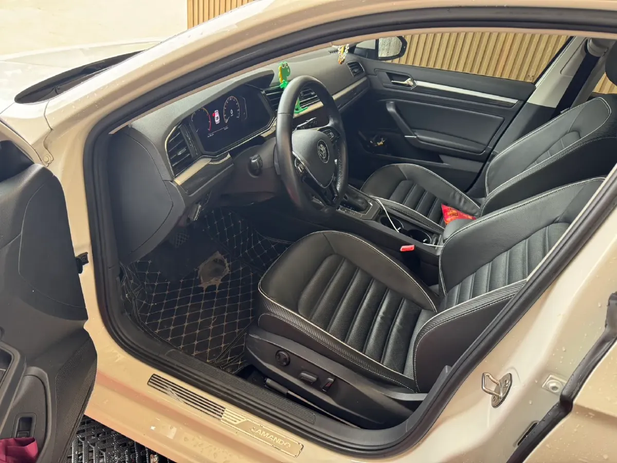 2019 Volkswagen Tayron 2.0T 186HP L4 7DCT,autocango,china used car exporter,china ev exporter,chinese used car exporter,chinese used ev exporter