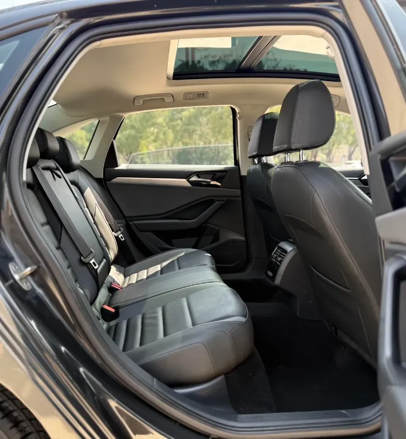 2019 Volkswagen Tharu 1.4T 150HP L4 7DCT,autocango,china used car exporter,china ev exporter,chinese used car exporter,chinese used ev exporter