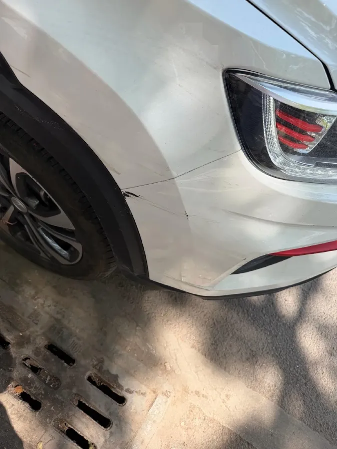 2022 ChangAn Eado 1.6L 128HP L4 5MT,autocango,china used car exporter,china ev exporter,chinese used car exporter,chinese used ev exporter