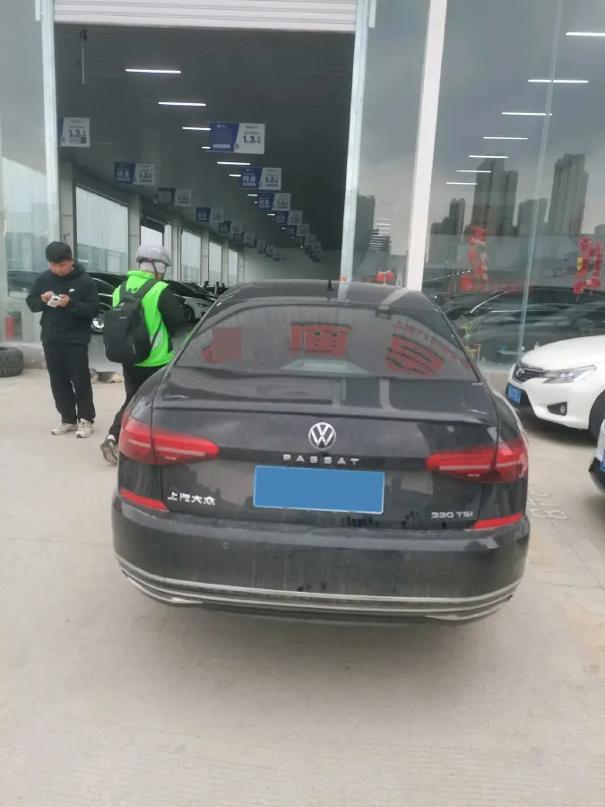 2020 Volkswagen Passat 2.0T 186HP L4 7DCT,autocango,china used car exporter,china ev exporter,chinese used car exporter,chinese used ev exporter