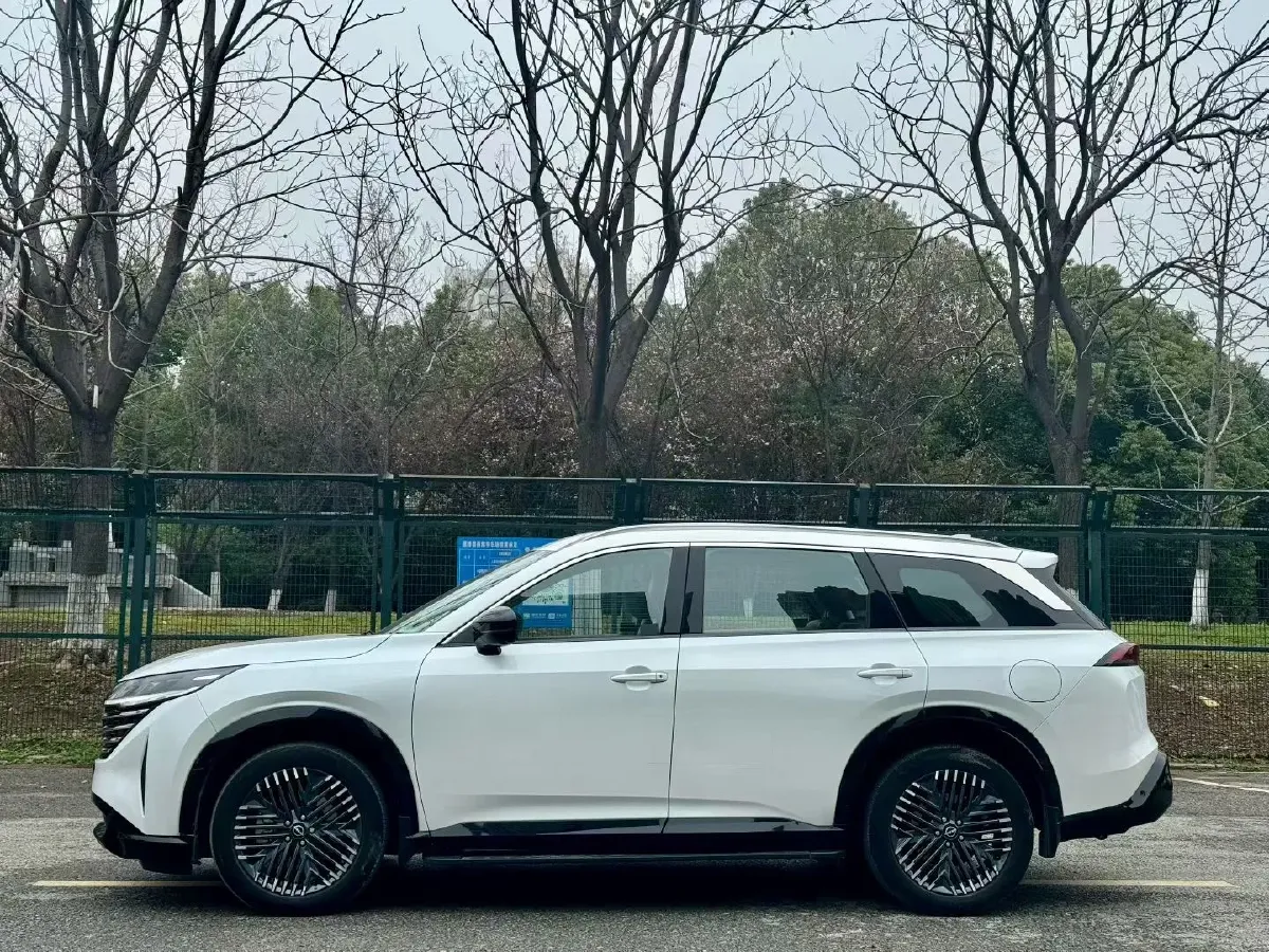 2024 Nissan Pathfinder 2.0T 252HP L4 9AT,autocango,china used car exporter,china ev exporter,chinese used car exporter,chinese used ev exporter