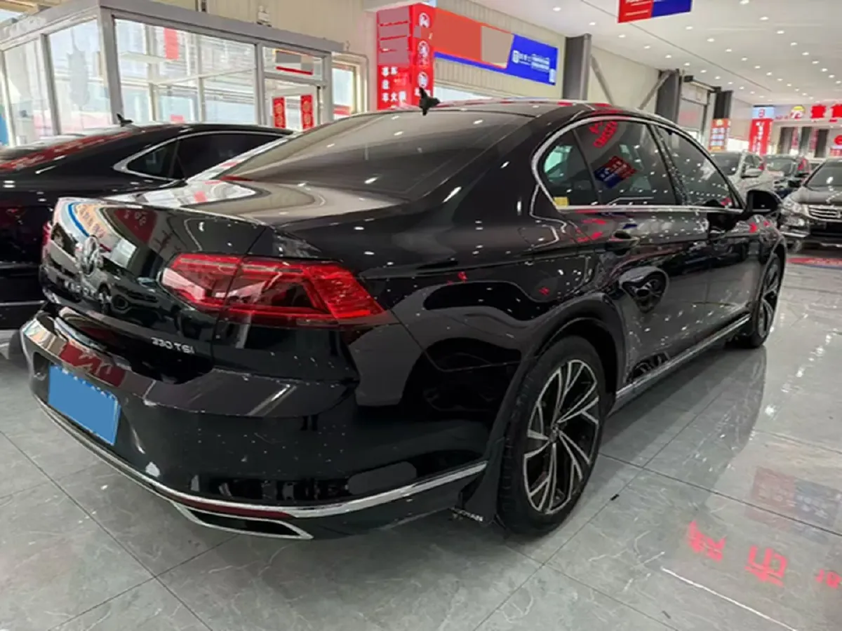 2021 Volkswagen Magotan 2.0T 186HP L4 7DCT,autocango,china used car exporter,china ev exporter,chinese used car exporter,chinese used ev exporter