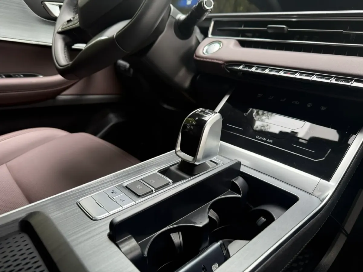 2025 Chery Tiggo 7 1.5T 156HP L4 CVT,autocango,china used car exporter,china ev exporter,chinese used car exporter,chinese used ev exporter