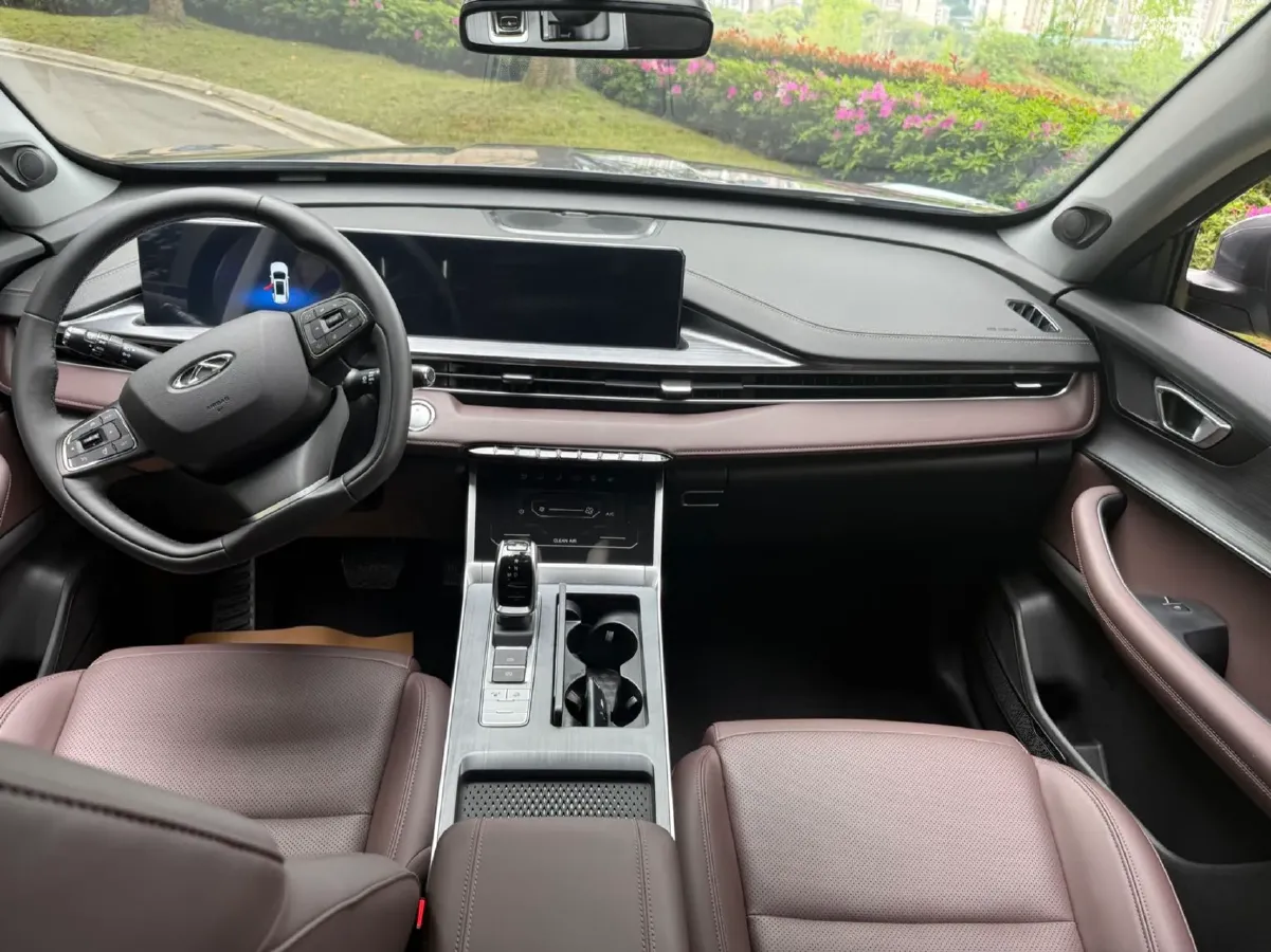 2025 Chery Tiggo 7 1.5T 156HP L4 CVT,autocango,china used car exporter,china ev exporter,chinese used car exporter,chinese used ev exporter