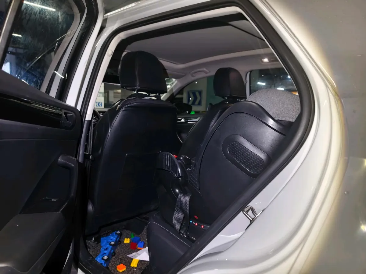 2018 Borgward BX7 2.0T 224HP L4 6AT,autocango,china used car exporter,china ev exporter,chinese used car exporter,chinese used ev exporter