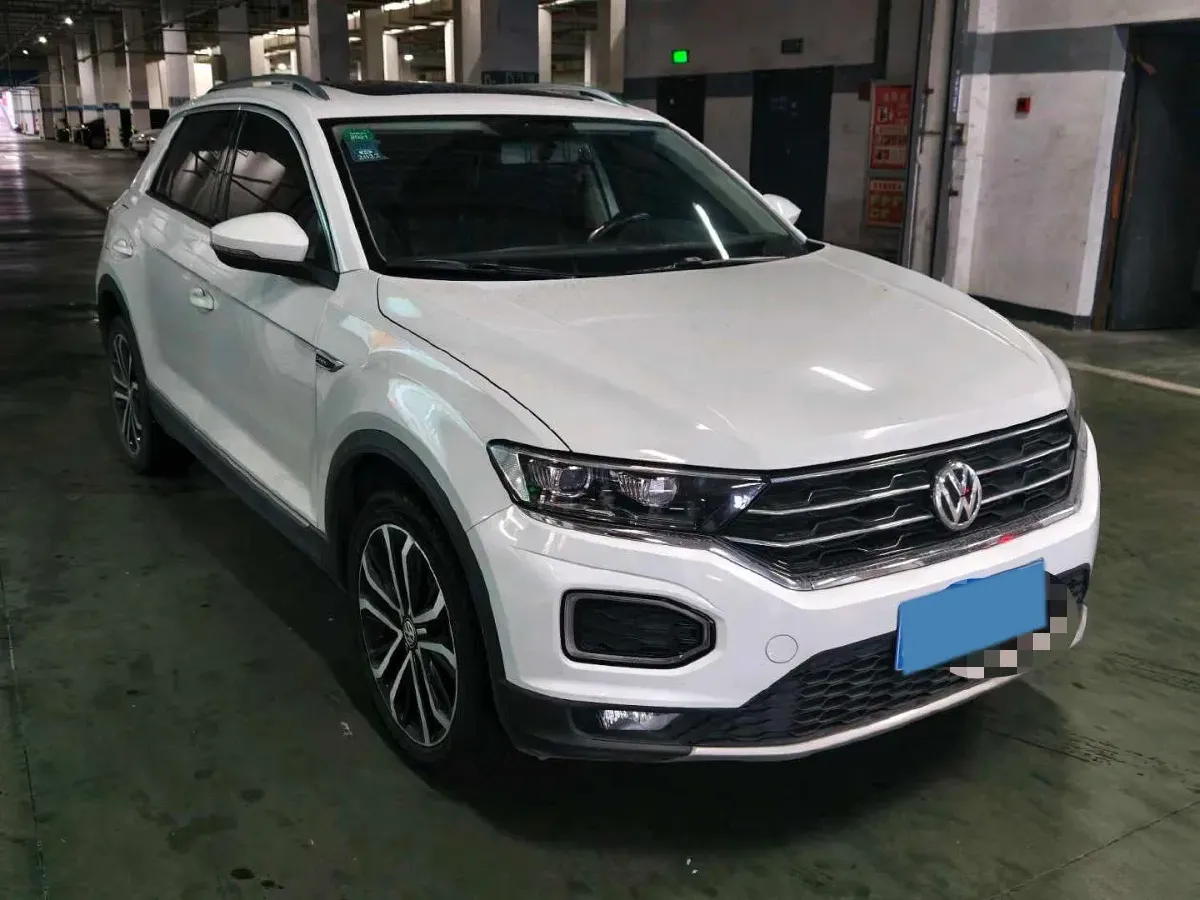 2018 Borgward BX7 2.0T 224HP L4 6AT,autocango,china used car exporter,china ev exporter,chinese used car exporter,chinese used ev exporter