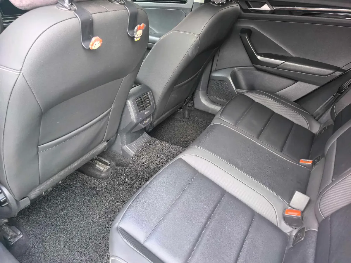 2020 Volkswagen T-Roc 1.4T 150HP L4 7DCT,autocango,china used car exporter,china ev exporter,chinese used car exporter,chinese used ev exporter