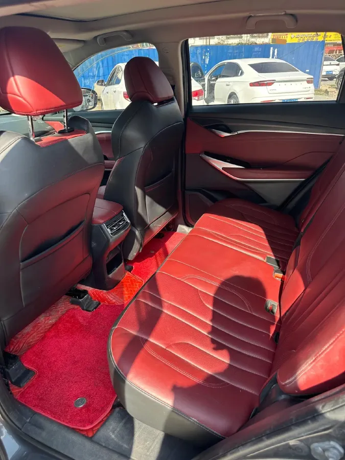 2020 ChangAn CS75 Plus 1.5T 178HP L4 6AT,autocango,china used car exporter,china ev exporter,chinese used car exporter,chinese used ev exporter