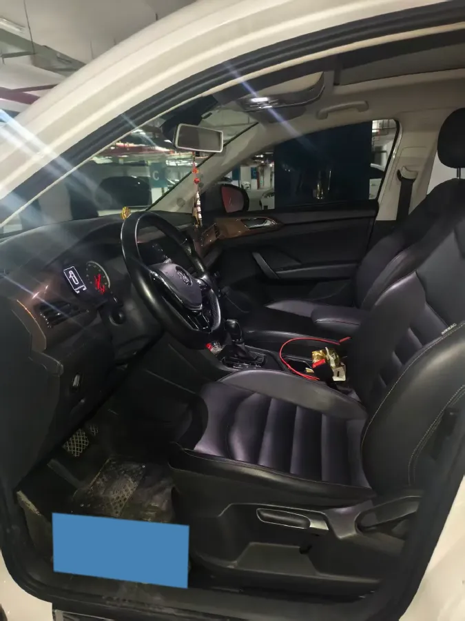 2019 MINI MINI 1.5T 102HP L3 7DCT,autocango,china used car exporter,china ev exporter,chinese used car exporter,chinese used ev exporter