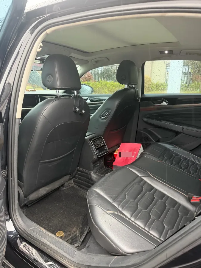 2020 Volkswagen Passat 2.0T 186HP L4 7DCT,autocango,china used car exporter,china ev exporter,chinese used car exporter,chinese used ev exporter