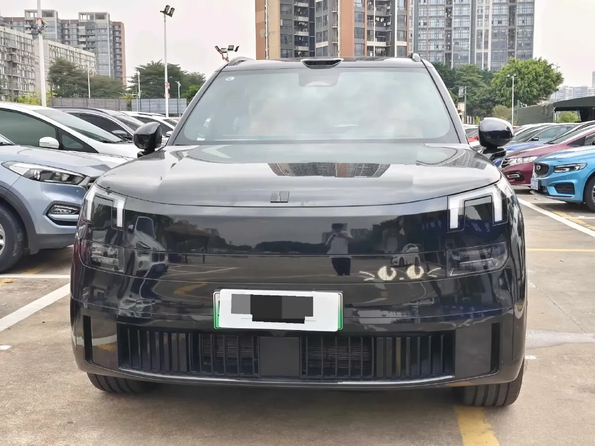 2025 LYNK&CO 900 1.5T 190HP L4 3DHT PHEV 43.3KWH,autocango,china used car exporter,china ev exporter,chinese used car exporter,chinese used ev exporter