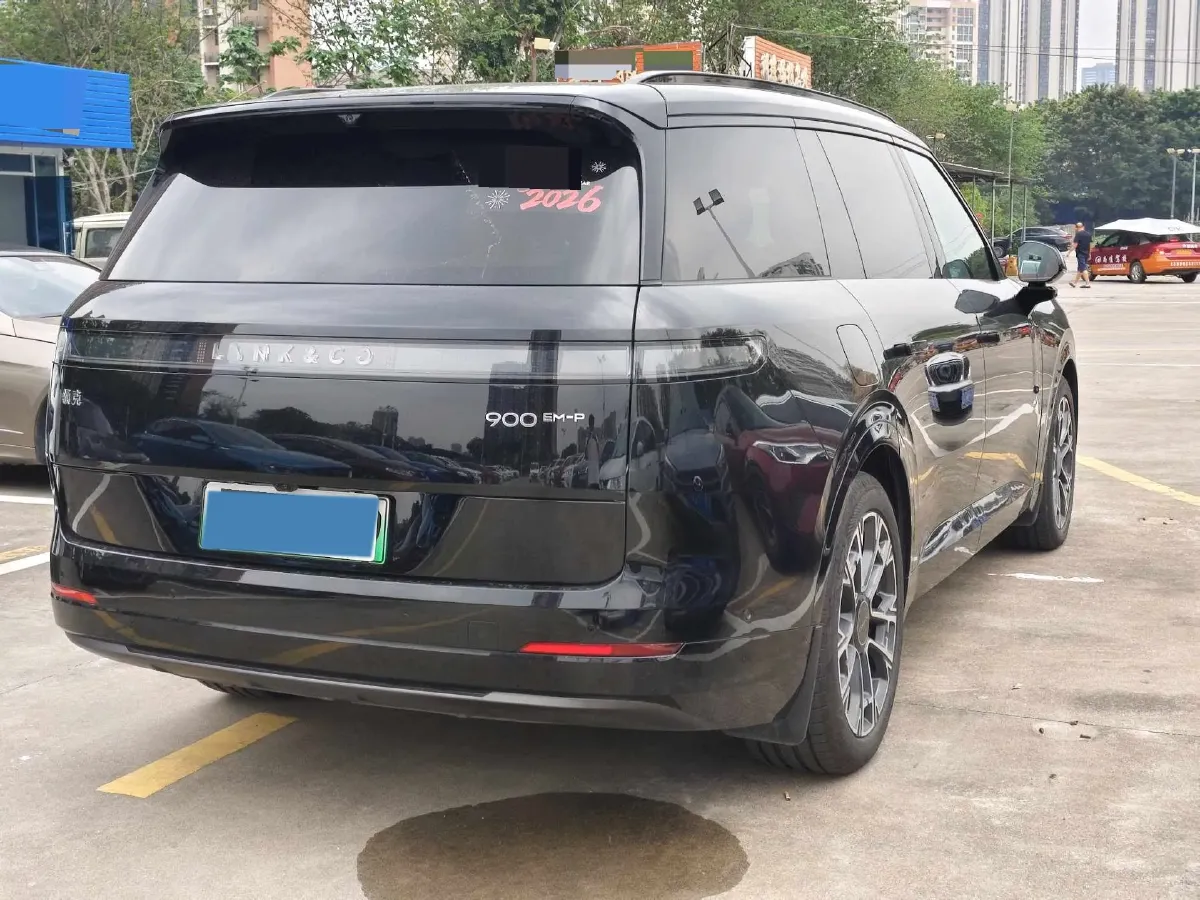 2025 LYNK&CO 900 1.5T 190HP L4 3DHT PHEV 43.3KWH,autocango,china used car exporter,china ev exporter,chinese used car exporter,chinese used ev exporter