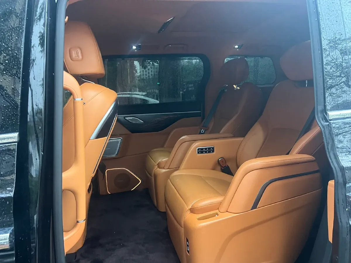 2024 Mercedes-Benz C Class 1.5T 204HP L4 9AT,autocango,china used car exporter,china ev exporter,chinese used car exporter,chinese used ev exporter