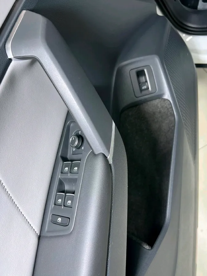 2022 Volkswagen Tayron 1.4T 150HP L4 7DCT,autocango,china used car exporter,china ev exporter,chinese used car exporter,chinese used ev exporter