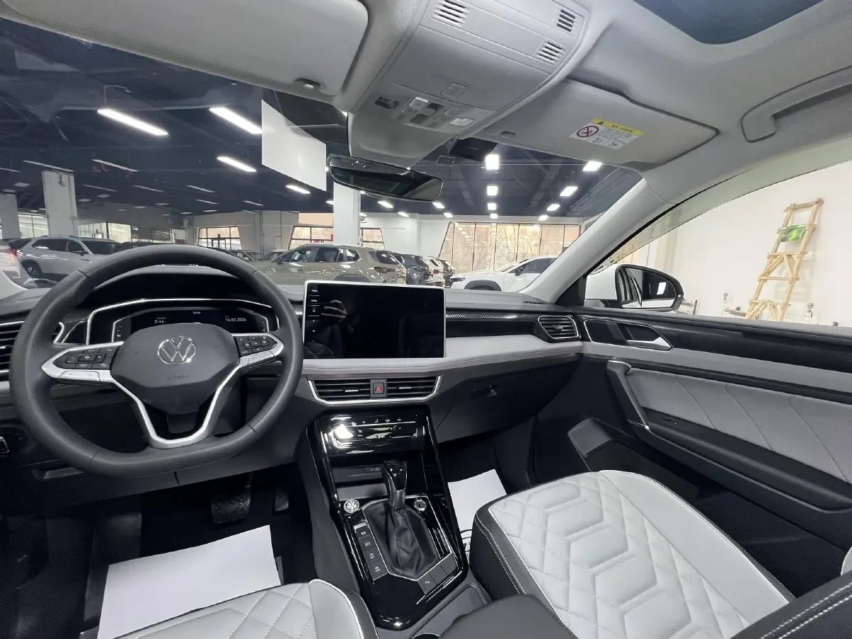 2022 Volkswagen Tayron 1.4T 150HP L4 7DCT,autocango,china used car exporter,china ev exporter,chinese used car exporter,chinese used ev exporter