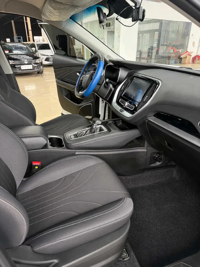 2021 Jetour X70M 1.5T 156HP L4 6DCT,autocango,china used car exporter,china ev exporter,chinese used car exporter,chinese used ev exporter