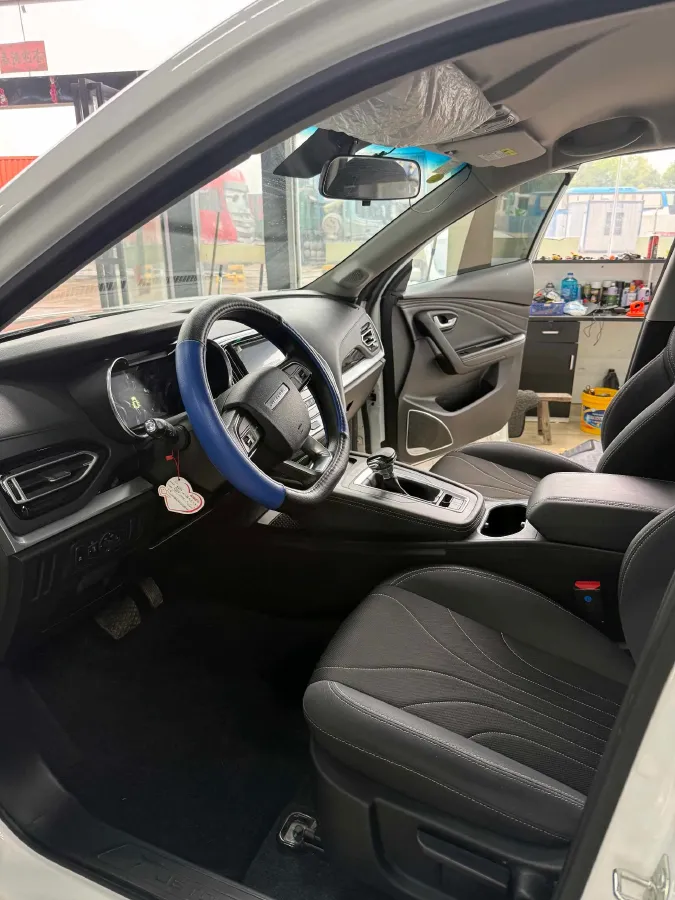 2021 Jetour X70M 1.5T 156HP L4 6DCT,autocango,china used car exporter,china ev exporter,chinese used car exporter,chinese used ev exporter