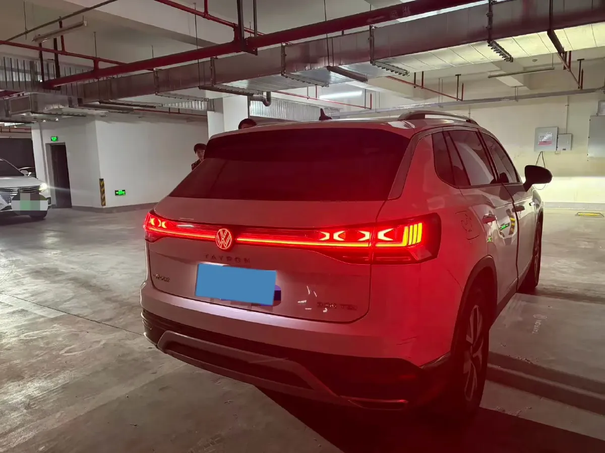 2024 Volkswagen Tayron 1.5T 160HP L4 7DCT,autocango,china used car exporter,china ev exporter,chinese used car exporter,chinese used ev exporter