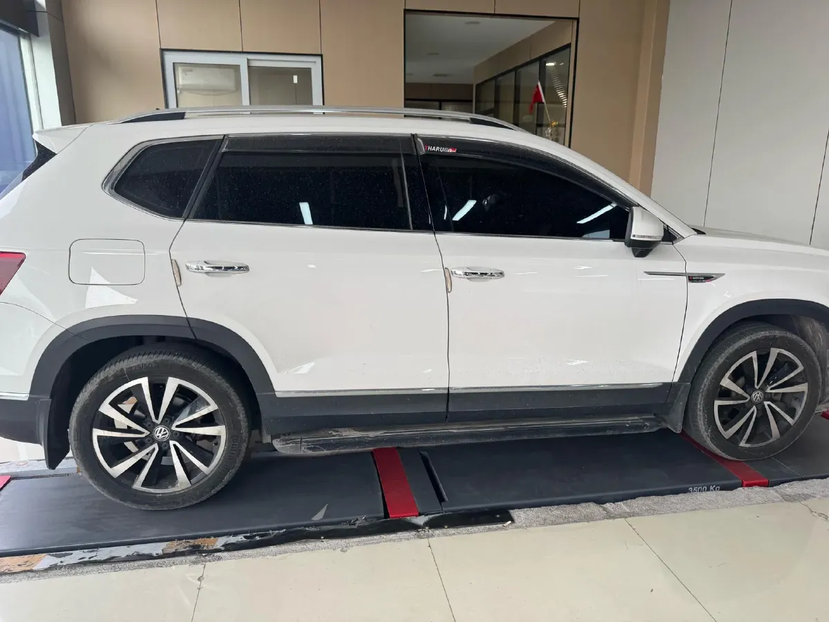 2020 Volkswagen Tharu 2.0T 186HP L4 7DCT,autocango,china used car exporter,china ev exporter,chinese used car exporter,chinese used ev exporter