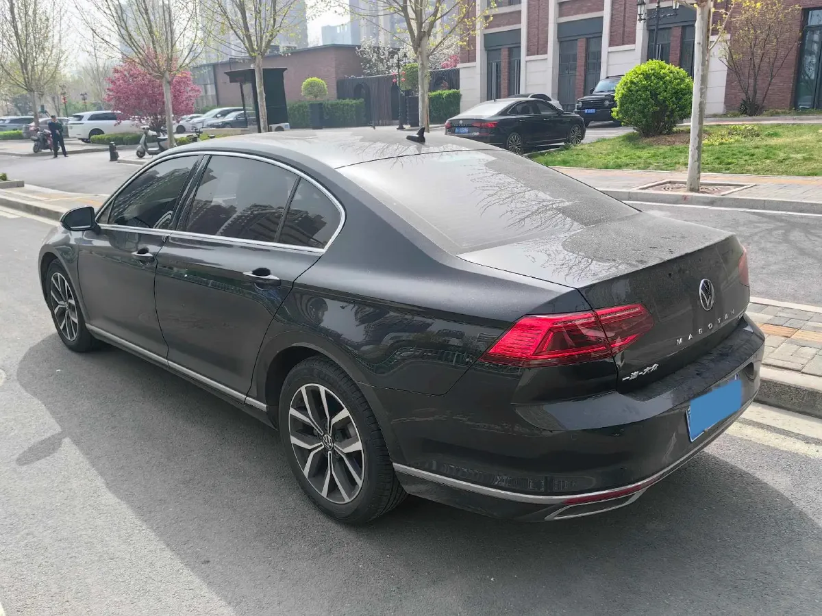 2020 Volkswagen Magotan 2.0T 186HP L4 7DCT,autocango,china used car exporter,china ev exporter,chinese used car exporter,chinese used ev exporter