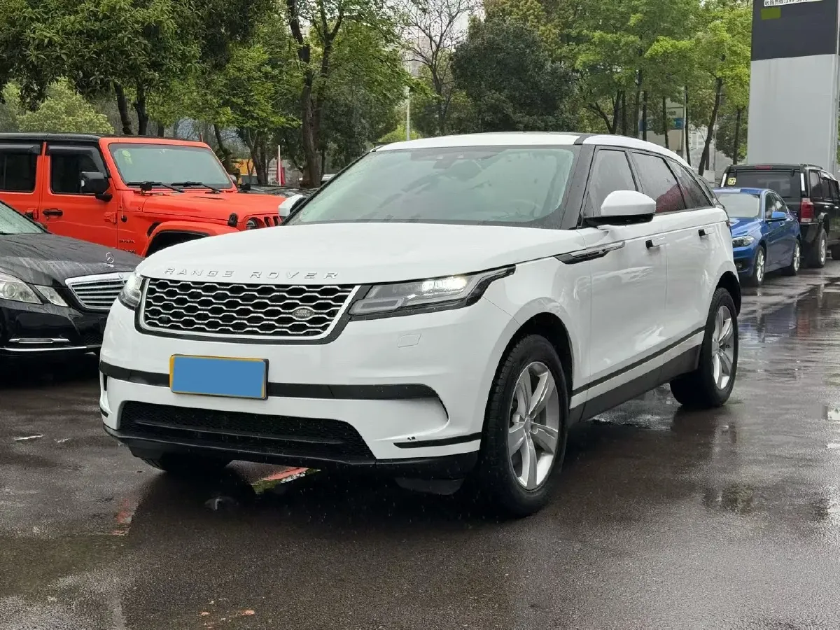2018 Land Rover Range Rover Velar 2.0T 300HP L4 8AT,autocango,china used car exporter,china ev exporter,chinese used car exporter,chinese used ev exporter