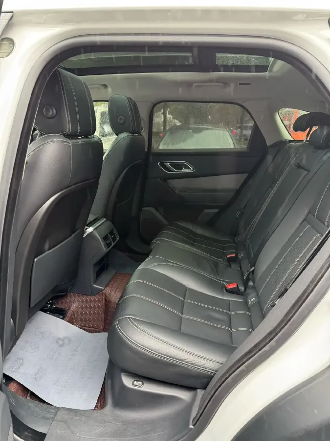 2018 Land Rover Range Rover Velar 2.0T 300HP L4 8AT,autocango,china used car exporter,china ev exporter,chinese used car exporter,chinese used ev exporter