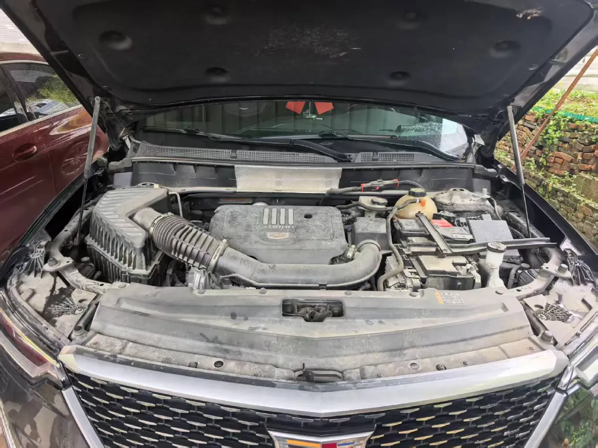 2021 Cadillac XT6 2.0T 237HP L4 9AT,autocango,china used car exporter,china ev exporter,chinese used car exporter,chinese used ev exporter