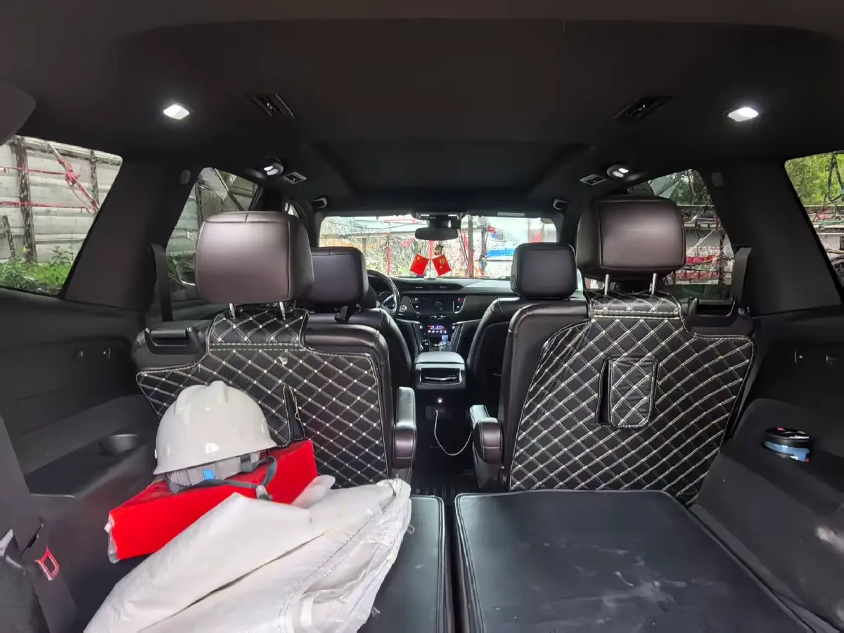 2021 Cadillac XT6 2.0T 237HP L4 9AT,autocango,china used car exporter,china ev exporter,chinese used car exporter,chinese used ev exporter