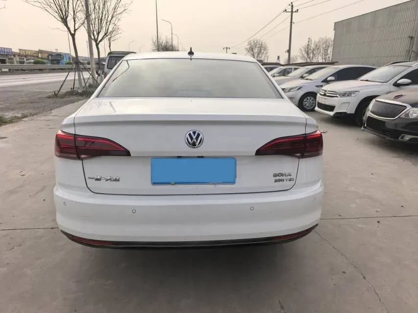 2019 Roewe RX5 MAX 2.0T 231HP L4 6DCT,autocango,china used car exporter,china ev exporter,chinese used car exporter,chinese used ev exporter