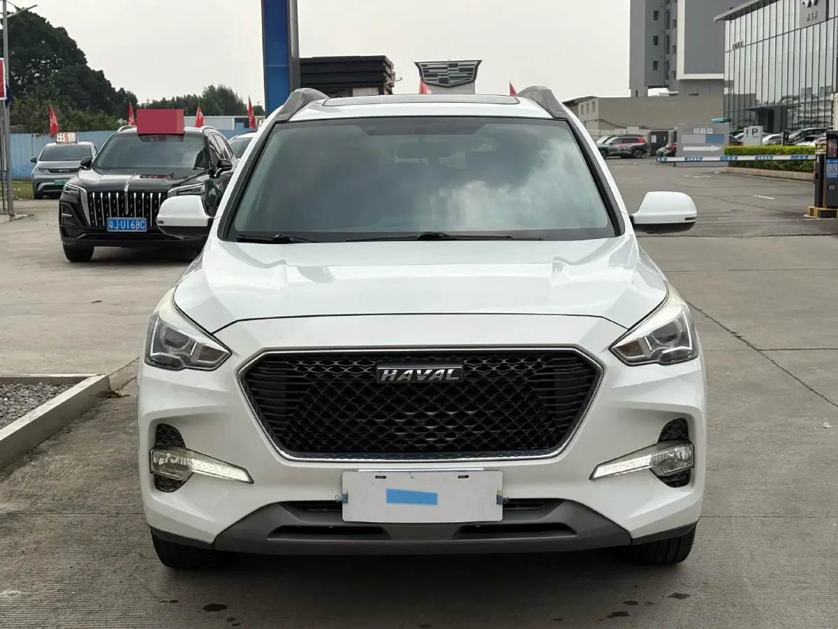 2018 Haval M6 1.5T 150HP L4 7DCT,autocango,china used car exporter,china ev exporter,chinese used car exporter,chinese used ev exporter