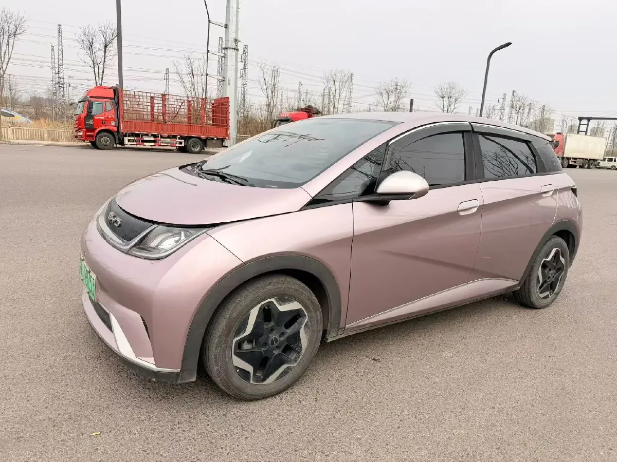 2021 Ford Escort 1.5L 122HP L3 6AT,autocango,china used car exporter,china ev exporter,chinese used car exporter,chinese used ev exporter