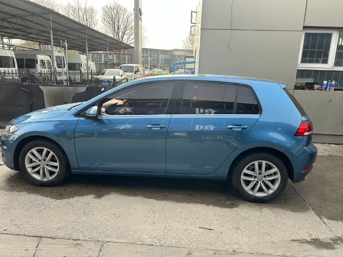 2018 Volkswagen Golf 1.6L 110HP L4 6AT,autocango,china used car exporter,china ev exporter,chinese used car exporter,chinese used ev exporter