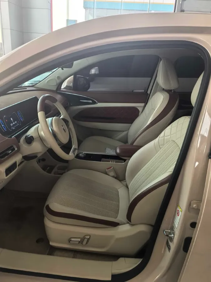 2022 ChangAn CS75 Plus 1.5T 178HP L4 6AT,autocango,china used car exporter,china ev exporter,chinese used car exporter,chinese used ev exporter