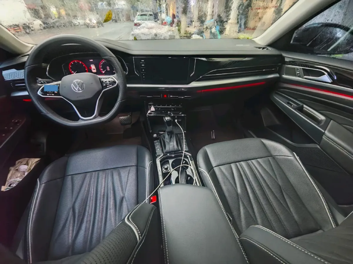 2023 Volkswagen Passat 2.0T 186HP L4 7DCT,autocango,china used car exporter,china ev exporter,chinese used car exporter,chinese used ev exporter