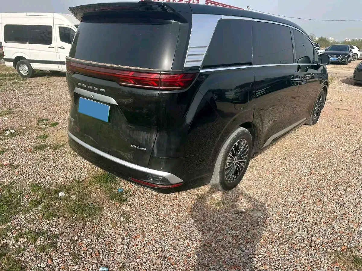 2024 Denza D9 1.5T 139HP L4 E-CVT PHEV 40KWH,autocango,china used car exporter,china ev exporter,chinese used car exporter,chinese used ev exporter