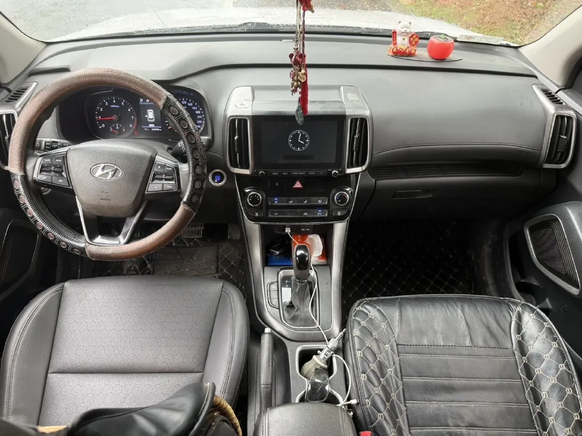 2018 Hyundai ix35 2.0L 160HP L4 6AT,autocango,china used car exporter,china ev exporter,chinese used car exporter,chinese used ev exporter